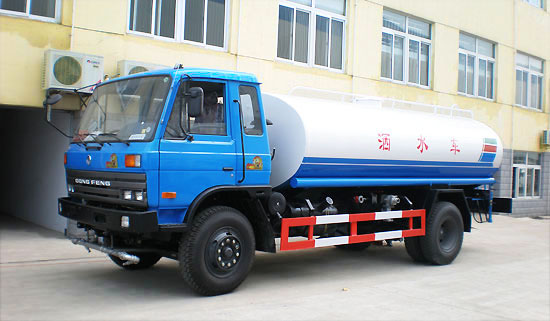 東風(fēng)145單橋綠化多功能灑水車(chē)